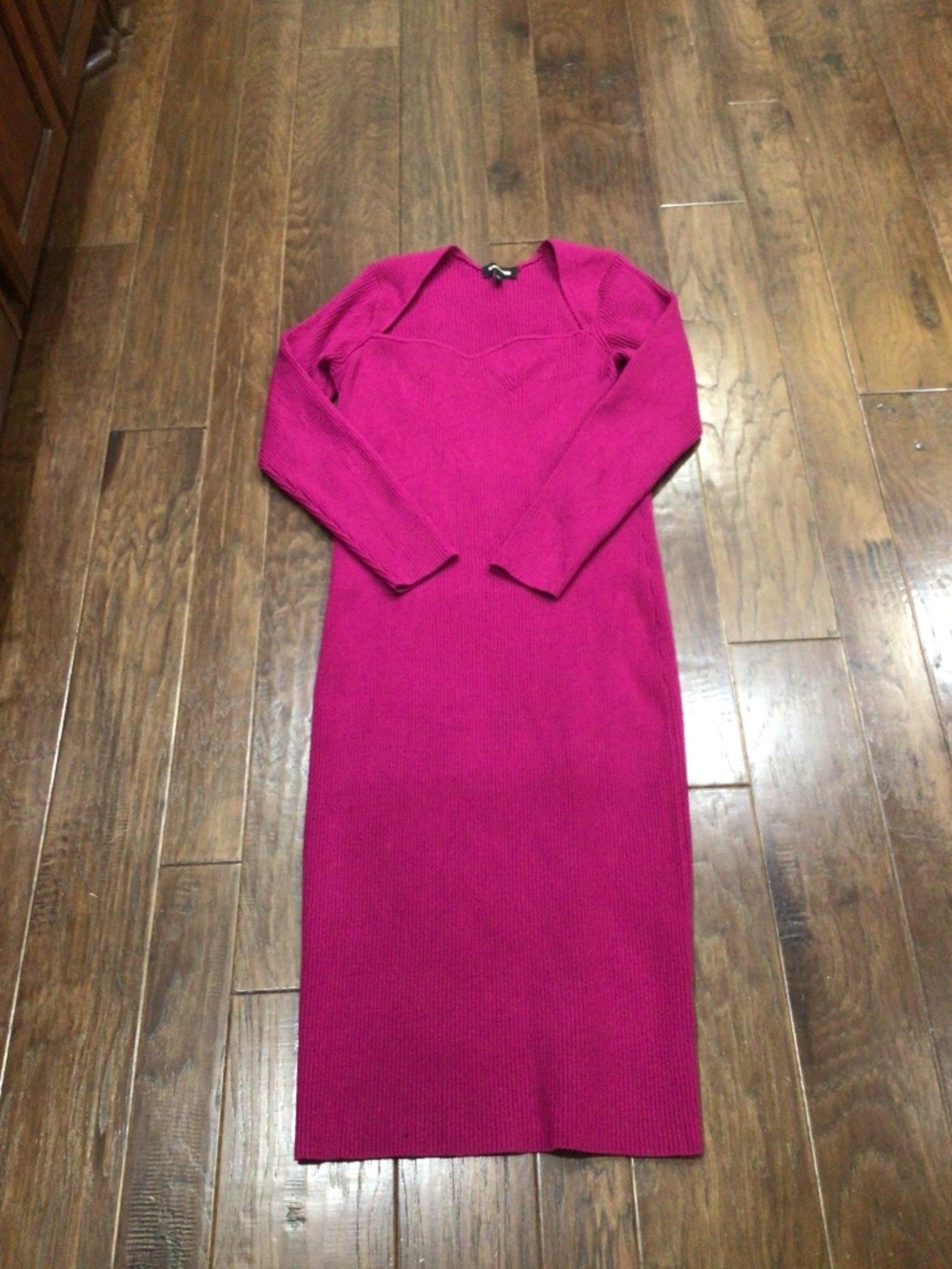 Express sweater dress. Fuchsia in color. Size extra large. Great shape